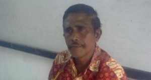 Talenta Dari Seorang  Munir Lubis Memainkan Alat Musik Budaya Mandailing