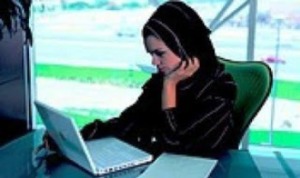 Takjub pada Al-Qur’an, Wanita Jerman Ini Masuk Islam