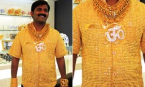 Buat Baju Berbahan Emas Demi Dapatkan Perempuan Pujaan