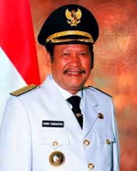 Penahanan Bupati Tobasa Tunggu Izin Presiden