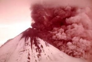 Gunung Marapi kembali semburkan abu vulkanik