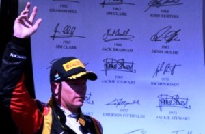 Kimi Dikabarkan Jadi Rebutan Lotus, Red Bull, dan Ferrari