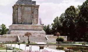 Hukum Membangun Makam, Bolehkah?