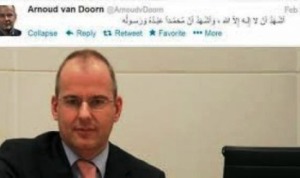 Masuk Islam, Mualaf Ini Tulis Dua Kalimat Syahadat di Twitter