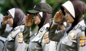 Diizinkan Berjilbab, Polwan: Alhamdulillah