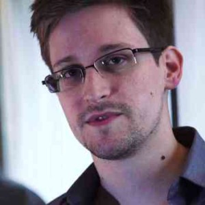 Snowden Bisa Kantongi Amnesti