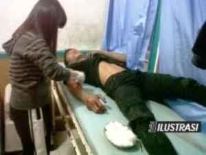 Tentara Dihajar Massa