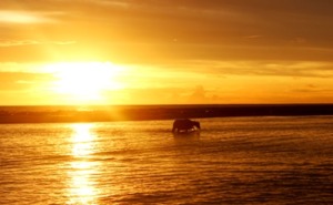 Senja di Pantai Natal