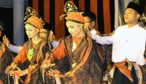 Tortor Mandailing Bukan Tortor Batak