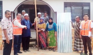 PT SMGP Bantu Korban Kebakaran di Longat