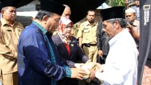 Bupati dan Ketua DPRD Akhirnya Kunjungi Korban Kebakaran