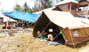 Korban Kebakaran Kotanopan Tinggal di Tenda, Makan di Rumah Tetangga