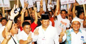 Dahlan Sukhairi : Salam Dua Jari