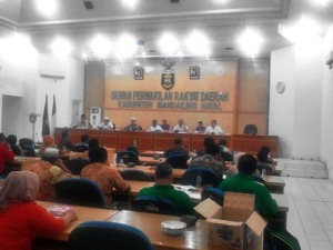 Optimalkan PAD, Komisi III Raker Dengan SKPD