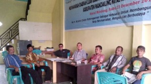 Tak Sediakan Plasma Untuk Rakyat, Pemkab Harus Tuntut PT.Palmaris ke Ranah Hukum