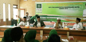 PKB Madina Target 7 Kursi