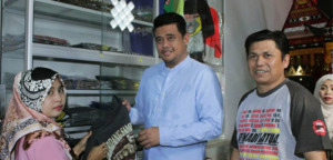 Boby Nasution Kunjungi Kampoeng Kaos Madina