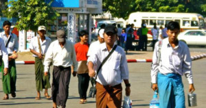 KAIN SARUNG DI PEMKAB MADINA