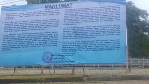 Baliho Maklumat dan Kasus Taman Raja Batu