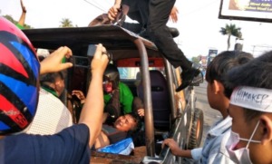 Demo Sidimpuan Sempat Ricuh, Mahasiswa dan Polisi Luka