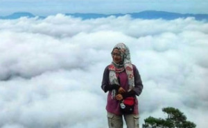 Sapa Saya Dengan “Menjuah-juah”