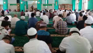 Sekda Madina : Solat Jum’at Belum Ditiadakan