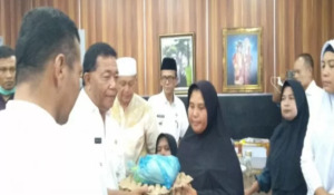 Covid-19, Bantuan Sembako Mulai Digulirkan