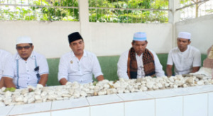 Wakil Bupati Madina Ziarahi Makam Para Ulama