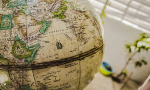 KHILAFAH DALAM TIMBANGAN SYARIAH DAN SEJARAH