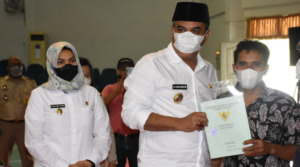 Ribuan Warga Madina Dapat Sertifikat Tanah