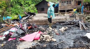 Dua Rumah Habis Terbakar di Aek Botung