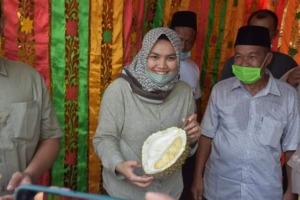 Tak Mau Kehilangan Momen Bersejarah, Wabup Atika Kunjungi PRDT