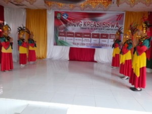 Video: Perayaan HUTRI di Siabu Diisi Berbagai Perlombaan