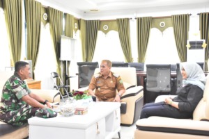 Bupati Terima Kunjungan Dandim 0212/TS