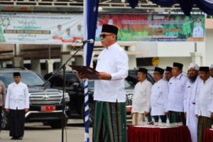 Bupati Pimpin Upacara Hari Santri