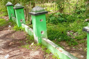 Besi Pagar TPU Kotasiantar Pun Dimaling