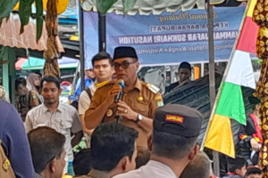 Kunker di Aek Nangali, Bupati Madina Terima Keluhan Warga