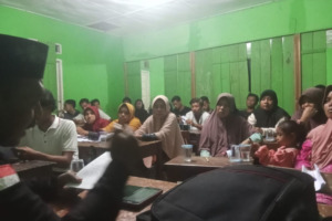 Gaji Anggota KPPS di Desa Gunung Barani yang Disunat Akhirnya Dikembalikan