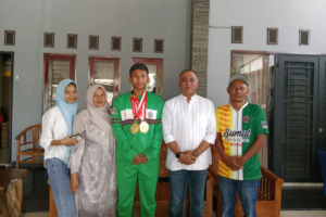 Harun Mustafa Jamu Nabil Nawawi Peraih Medali Emas di PON Aceh -Sumut XXI