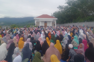 Jamaah Majlis Taklim Puncak Barokah Nampaknya Alihkan Dukungan ke Paslon 1 Harun -Ichwan