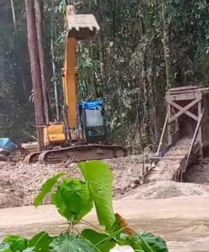 Tambang Emas Ilegal di Siulang Aling Buat Resah Warga. Ada Oknum Aparat Desa Diduga Terlibat