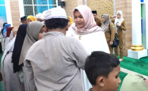 Atika Santuni 261 Yatim di Kotanopan