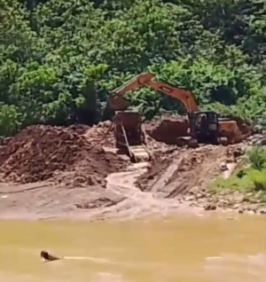 Warga Minta Polisi Tertipkan Tambang Emas di Desa Rantobi yang Atasnamakan Pembangunan Masjid dan Lapangan Bola