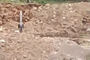 Operasi Tambang Oleh TNI Ditanggapi Santai.Pelaku Tambang Emas Ilegal terus Beroperasi