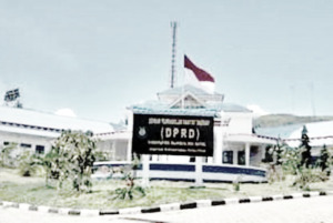 Mikrofon Mati di Ruang Paripurna: Wibawa DPRD Tersandung Hal Sepele