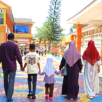 Bukan Orang Tua Sempurna, Tapi Orang Tua yang Hadir
