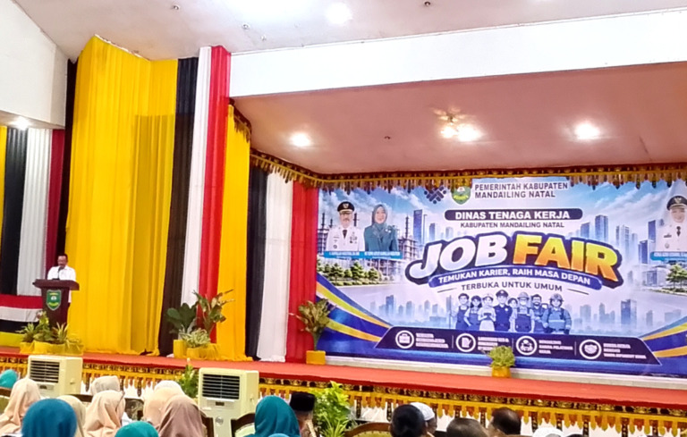 Job Fair Madina Dibuka, Saipullah Imbau Pemuda Tingkatkan Kompetensi