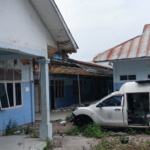 Miris! Bekas RSUD Panyabungan Jadi Bangunan Tua, Ambulans Dibiarakan Jadi Bangkai dan Besi Dijarah Maling