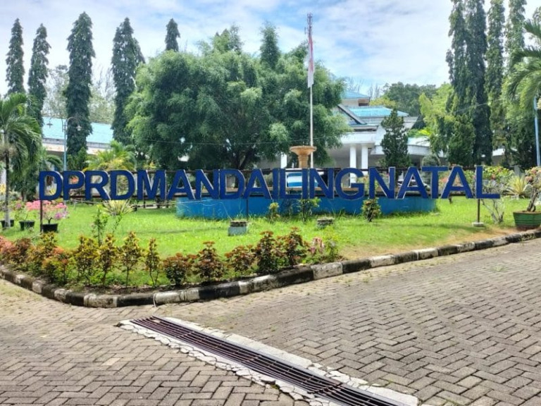 Fantastis! Perjalanan Dinas di Sekretariat DPRD Madina Dianggarkan Rp17,79 Miliar di Tahun 2026
